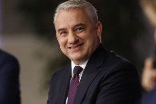 Odbory chtějí zvýšit platy státních zaměstnanců - Seznam Zprávy