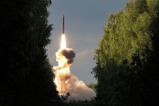 Rusko cvičně odpálilo mezikontinentální balistickou raketu - Novinky