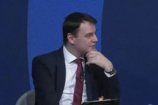 Macinka označil snahu Pavla letět na summit NATO za součást jeho volební kampaně - Novinky