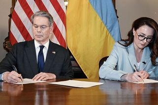 Nerostná dohoda mezi USA a Ukrajinou byla podepsána - Novinky