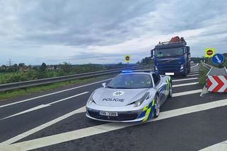 Policie na Písecku nasadila do akce své ferrari - Novinky