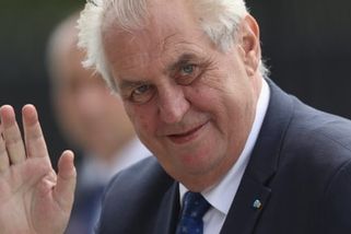 Jak vysoký důchod má Miloš Zeman? 660 000 korun měsíčně od státu už k dispozici mít nebude