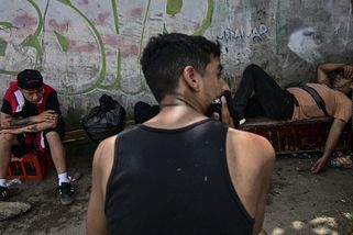 Fotky: Migrační vlna se otočila. Lidé spěchají pryč od amerických hranic - Seznam Zprávy