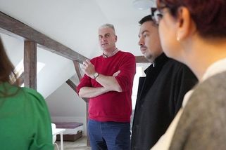 ANO a Piráti chtějí okamžité odvolání obviněného libereckého náměstka. Starostové vyčkávají - Novinky