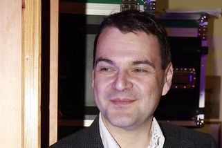 Macinka se kvůli euru pustil do Pavla. Zajímal se před kamerami, kterou zemi považuje za svou vlast