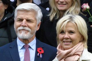 Prezident Pavel vtipkoval, že se měl lépe učit. Záběry z hradních zahrad okamžitě spustily lavinu reakcí