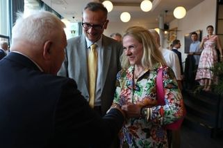 Expremiér Petr Nečas vyrazil na party s mladší kopií své exmanželky: Pak se ukázala šokující pravda
