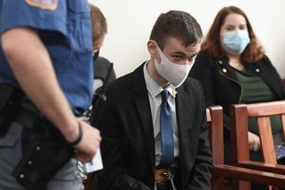 Mladý makléř u Botiče zasadil bezdomovci za oslovení 19 ran nožem. Pak přišel velký obrat