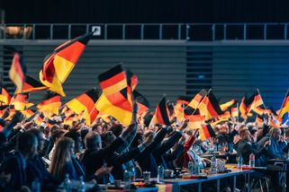 „Miliony musí odejít. Německo musí zůstat zemí Němců.“ Mladí z AfD požadují masovou remigraci - Echo24.cz