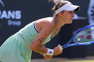 Potetovaná feťačka, píší Rusové o Vondroušové. Její trest berou jako pomstu za Valijevovou