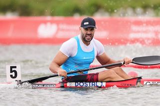 Vyčerpaný Dostál při zlaté obhajobě mocně stahoval, místo záchranářů pomohl Polák - Sport.cz