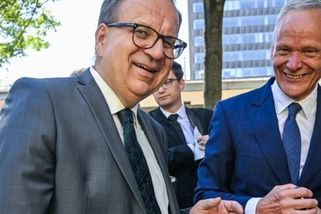 prahain.cz/politika/exministr-mladek-stanjura-falsoval-statistiky-jako-kdysi-recko-28479.html?utm_source=www.seznam.cz&utm_medium=seznam_distribuce&utm_campaign=lide