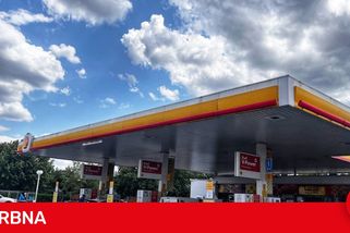 Strop padl, ceny letí nahoru. Hradecké pumpy zdražují benzín i naftu
