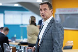 Bývalý ředitel dopravního podniku vysvětloval, proč mlčel o výši úplatku - Seznam Zprávy