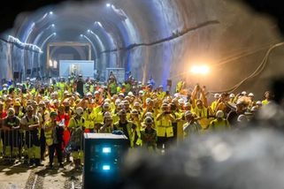 55 kilometrů pod Alpami proraženo. Pod Brennerem je už nejdelší evropský tunel