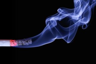 Spotřební daň z cigaret se má zvýšit o 139 procent. Nahrává to černému trhu