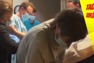 „Se mnou to sekne.“ Mladý tatínek asistoval u porodu. Když uviděl dítě, omdlel | Tady virál