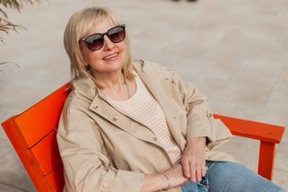 Nevkusný módní přešlap českých starších dam. Opakuje ho 70 % z nich a neví, že kvůli tomu vypadají podstatně starší