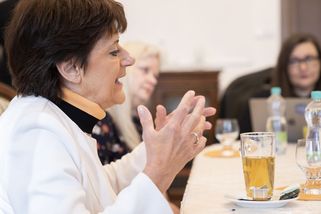 „Dělají si z nás blázny.“ Čtveřice konzervativních lidovců rozčílila koalici - Seznam Zprávy