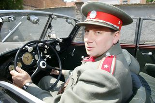 ČT před okamžikem změnila původní program na léto. Místo novinek zařazuje seriály staré minimálně 20 let