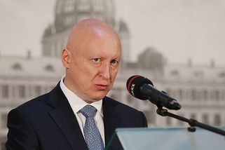 sinmed.cz/kauzy/motivacni-dopis-noveho-sefa-prazskeho-letiste-zeptejte-se-benese-z-cezu-983.html?utm_source=www.seznam.cz&utm_medium=seznam_distribuce&utm_campaign=lide