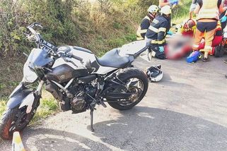 Dvacetiletá motorkářka bourala na Domažlicku, jela moc rychle - Novinky