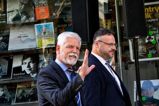 Nejsem a nebudu lídrem opozice, řekl prezident. Př...