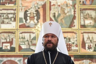 „Byla tam zima a nebyly tam polštáře.“ Ruský metropolita si stěžuje na podmínky v české cele - Novinky