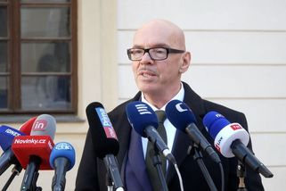 Glosa: Kdo je tady Tvrdohlavý? Aneb není skupina jako skupina - Novinky