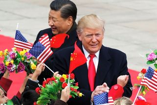Trump míří do Číny. Kdo má navrch? Obě strany se drží pod krkem, říká expert - Seznam Zprávy
