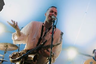 William Valerián: Pivečko, pohodička a Nadnárodní Divadlo. Do kapely jsem vybral lidi podle vzhledu | Headliner