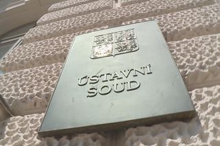 K soudu se nechodí pro pravdu, říká advokát. Rodičům ve sporu o dítě radí více cynismu | TN.cz