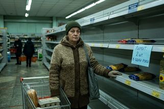 Rusko má problém se zásobováním Krymu. Regály se vyprazdňují