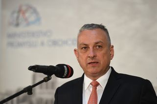 Síkela: Pomůžeme většině domácností. Nechci, aby t...