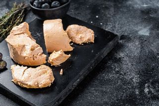 Delikatesa foie gras už není doménou Francie. Výrobu ovládla Čína - Novinky