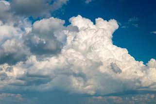 Srpen přinese překvapivé počasí. Meteorologové upravili dlouhodobou předpověď - Echo24.cz