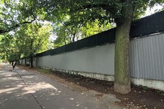 Kus Stromovky zůstal Rusku. Po 58 letech může padnout plot, který ho odděluje - Novinky