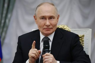 Putin cítí slabost Západu a chce eskalovat válku. Hraje o život, tvrdí zdroje z Kremlu