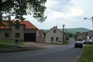 Dva mladí muži propuštění díky amnestii po revoluci, během dvou dnů zavraždili čtyři nevinné lidi - Médium.cz