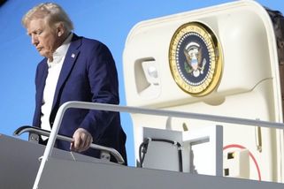 Už ani dolar. USA zmrazily financování téměř veškeré zahraniční pomoci