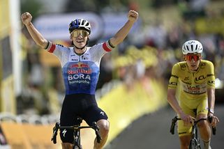 Tour de France: Remco Evenepoel outwits Tadej Pogačar to win stage 15 as Jonas Vingegaard crashes out