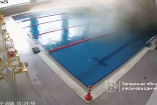 Děsivé záběry ze Záporoží. Raketa zasáhla bazén, ve kterém plavali lidé | Novinky.cz: Zahraniční