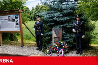 Policista padl při přestřelce s obávaným gangsterem. Jeho památku uctili kolegové