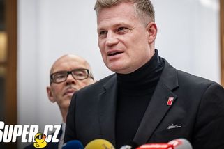 Super kachna: Zděšení v České televizi! Vláda nad ní jmenovala drába a bude to jízda