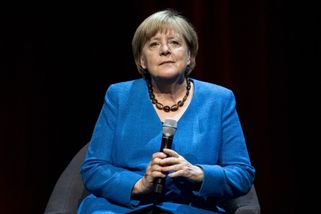 Merkelová bránila vstupu Ukrajiny do NATO, bála se ruské reakce