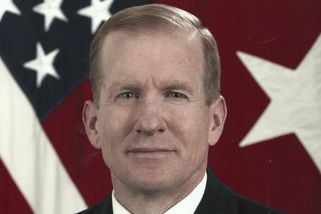 Trump chce Ukrajinu rozkrást. Stydím se za to, že jsem Američan, řekl Novinkám generál - Novinky