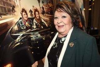 Tajemství elegance Jiřiny Bohdalové? Slušivé sako a zajímavá brož