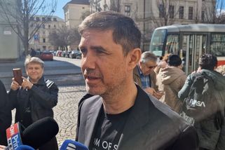 Pořadatel protivládních demonstrací Vrabel dostal podmínku za dotační podvod - Novinky
