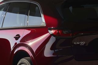 Chlapík chtěl ušetřit pár stovek za výměnu oleje, pustil se do toho sám. Oprava ho pak přišla skoro na 90 tisíc - Garáž.cz