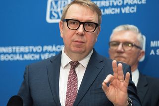 Vyšší rodičák jen pro nově narozené? Vláda to možná změní - Seznam Zprávy
